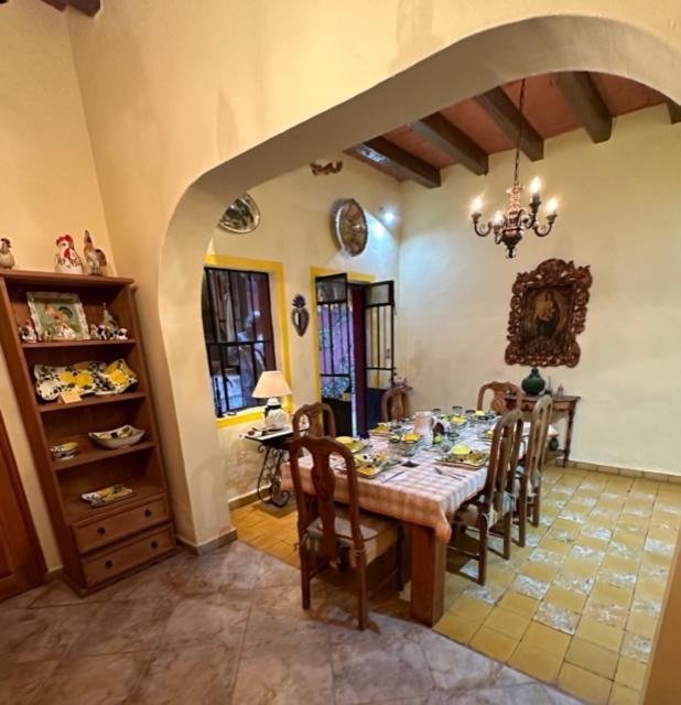 Antigua Casa Del Limon Villa Guanajuato Exterior photo